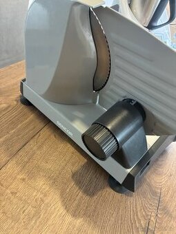 Krajec potravin Sencor