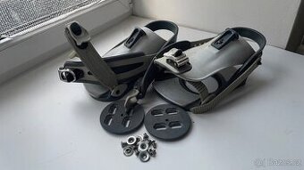 Snowboard vázání velikosti L
