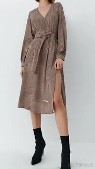 Dámské šaty Mohito