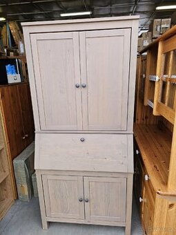 SEKRETÁŘ IKEA HEMNES