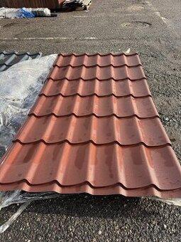 Plechová střešní taška krytina matová hnědá 1 jakost.