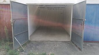 Garáž nedaleko centra Českých Budějovic - 1