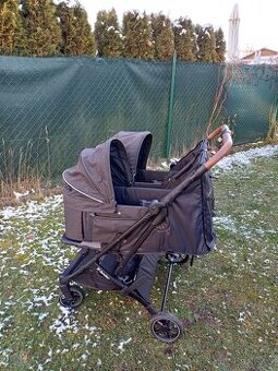 Kočárek pro dvojčata