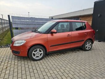 Škoda Fabia II 1.2HTP tažné klima