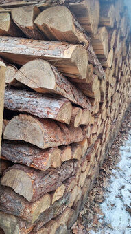 Dřevo na topení