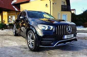 MERCEDES-BENZ GLE 300d 4 Matic 7 Míst NOVÉ CZ 2022