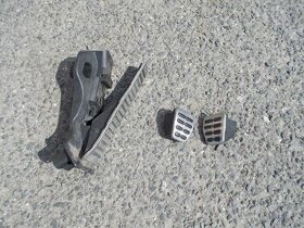 Sportovní pedáky Škoda Yeti, Golf V atd.