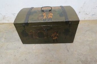 1/Stará vojenská bedna-po renovaci nově namalovaný