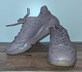 Dámské sportovní boty Ecco 39