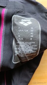 Závodní plavky Arena