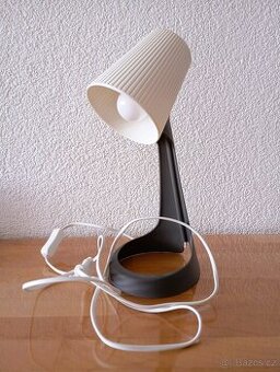 Stolní lampa