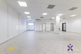 Pronájem obchodních prostor v centru města 142 m² - Uherský 
