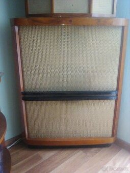 koupím Reprobednu Tesla 2AN 63605 nebo ARS 751