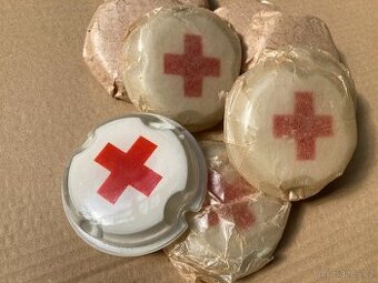 Uaz 452 sanitka sklo s červeným krížom