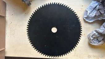 Ocelový kotouč do křovinořezu - nový