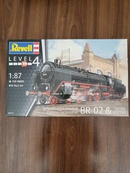 Lokomotiva BR 02 Revell 02171