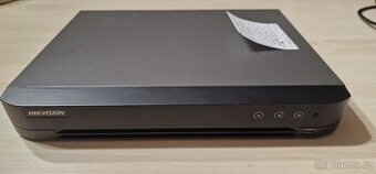 HikVision DS-7208HQHI-K1 + 2Tb HDD