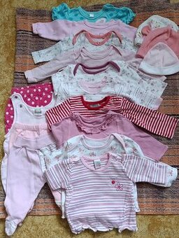 Nabízím tašku značkového oblečení na holčičku