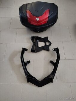 Yamaha T-Max Kufr
