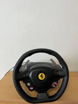 Volant Thrustmaster Ferrari 458