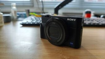 SONY DSC-RX100VA