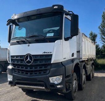 Mercedes Arocs