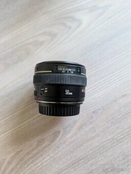 Canon 50mm F1. 4