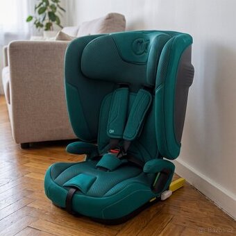 Nová autosedačka s isofixem pro děti s výškou 76–150 cm / 9–