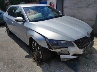Škoda Superb 3 sedan 2.0TDI 110KW CRLB QMM LA7W r.v. 2016
