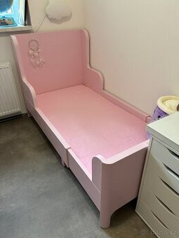 Rostoucí postel Ikea Busunge