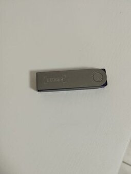 Ledger Nano X – plně funkční, používaný