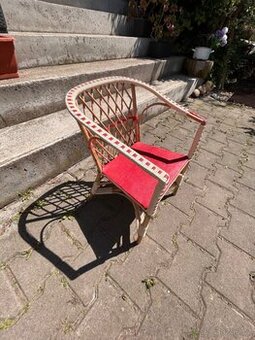 Retro dětská židlička proutěná
