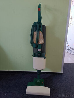 Vysavač Vorwerk 121