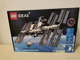 LEGO Ideas 21321 Mezinárodní vesmírná stanice - 1