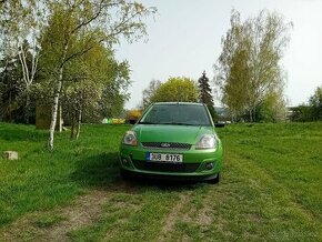 Ford Fiesta 1,4 původ ČR,po prvním majiteli - 1