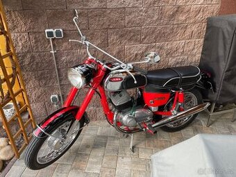 Jawa 350, typ 362 Californian IV