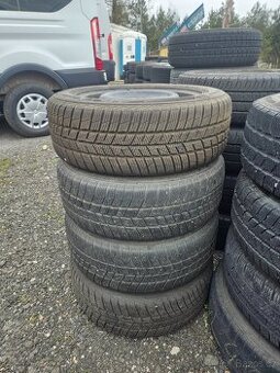 zminí pneu na kia ceed 205/55 R16H