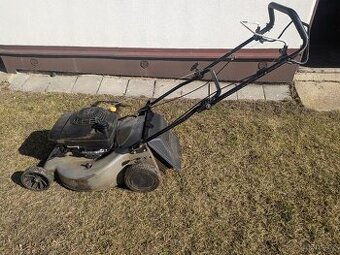 Benzínová sekačka MTD, motor Kawasaki