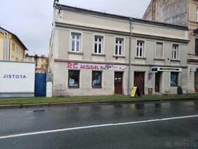 Nebytové a bytové prostory