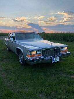 Cadillac Brougham