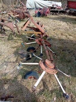 Obraceč sena za traktor zetor