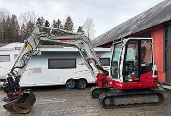 Rypadlo Takeuchi TB 250-2