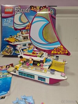 LEGO Friends 41317 Katamarán Sunshine loď