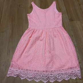 Rezervace H&M šaty krajka vel. 146-152