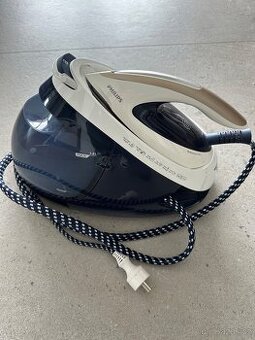 Parní generátor Philips GC9635