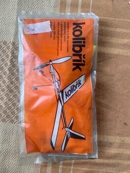 Plastikové modely a vystrihovanky