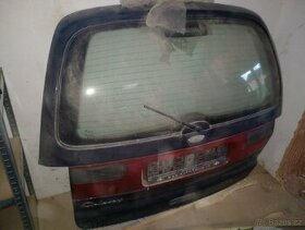 Zadni vrata Ford Galaxy mk1.