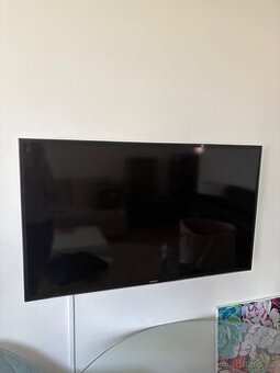 TV Samsung 40 palců UE40JU6472 Smart + Držák na zeď AlzaErgo