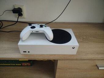 Microsoft Xbox Series S 512 GB bílý