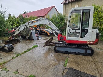 Minibagr Takeuchi Tb135 3.5 Nový komplet podvozek 3x lžíce
